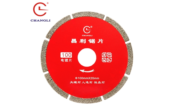 優(yōu)質(zhì)的微晶石鋸片切割的無孔微晶石在安裝時應(yīng)該注意什么呢？